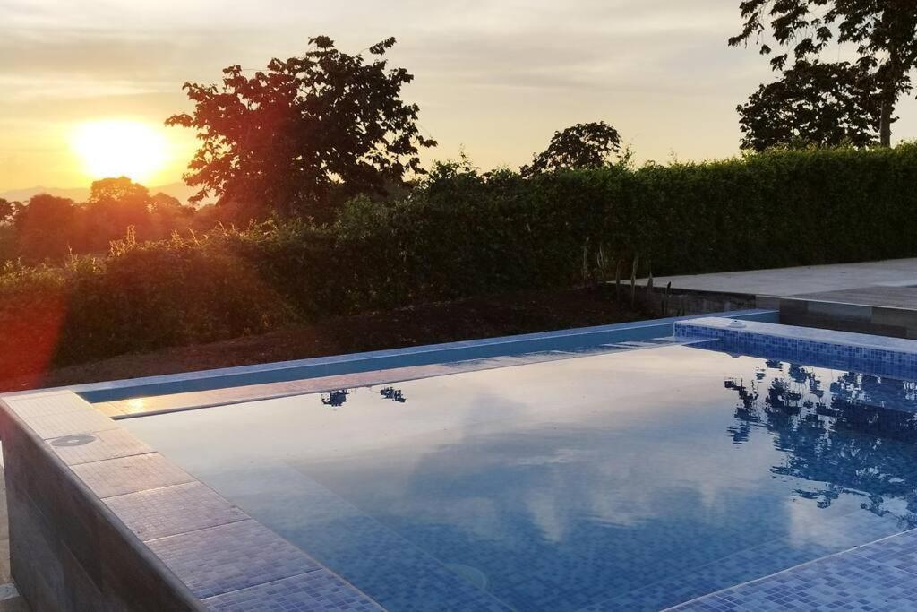 קימבאיה Finca En El Quindio Arrullo Cafetero מראה חיצוני תמונה